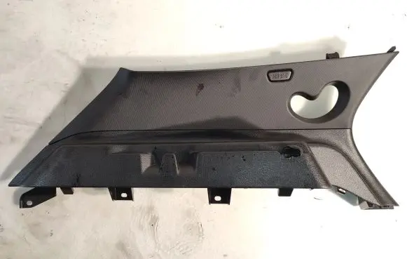 BMW X2 F39 (D) pillar trim (bottom) 7426401
