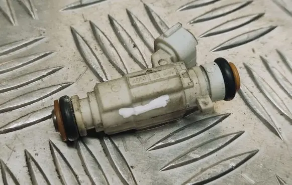 KIA Rio Fuel injector 3531003BB0