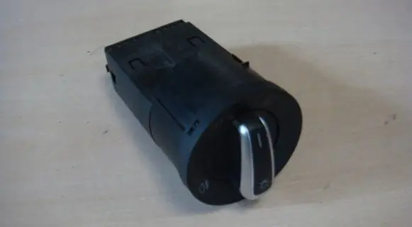 Volkswagen Polo V 6R Light switch 6R0941531F
