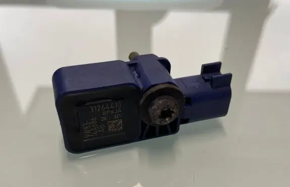 Volvo V50 Airbag deployment crash/impact sensor 31264410