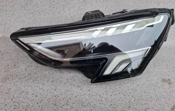 Audi A3 8Y Headlight/headlamp 8Y0941033 48686106 CB01760A8
