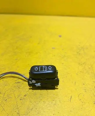 Mercedes-Benz A W168 Electric window control switch 534240