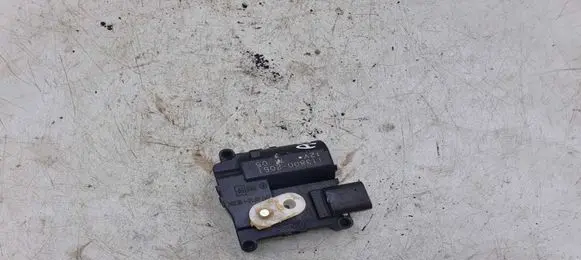 Toyota Corolla Verso AR10 Air flap motor/actuator 1138002051