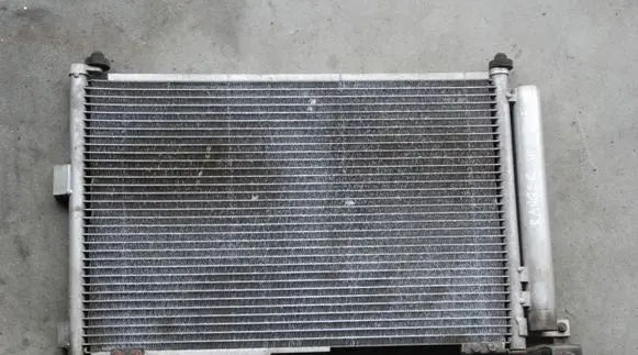 Air conditioning (A/C) radiator (interior)
