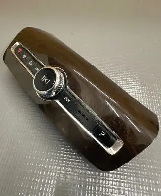 Volvo XC90 Head unit multimedia control P31346790 18W264 T18260049601