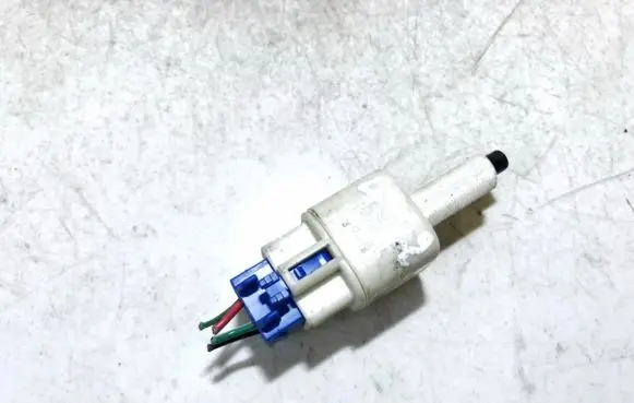 Toyota Corolla Verso AR10 Brake pedal sensor switch