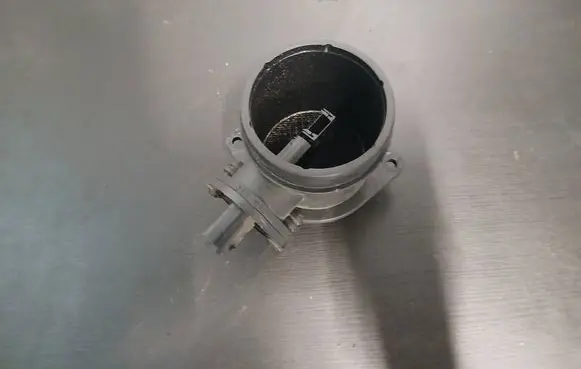 Volvo V70 Mass air flow meter 0280218088 8670115