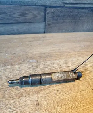 Seat Ibiza II (6k) Fuel injector