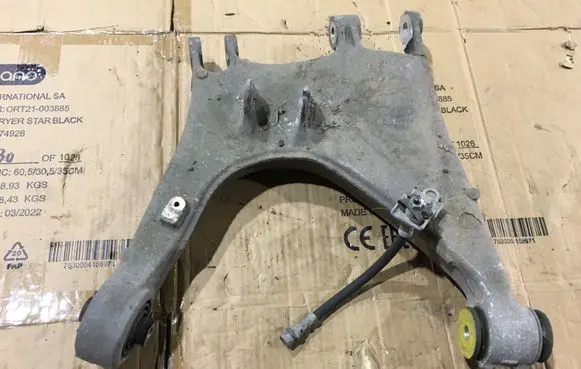 Audi A8 S8 D3 4E Rear upper control arm/wishbone 4E0511511