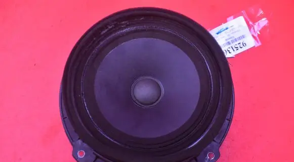 Hyundai i30 Subwoofer speaker 96330-A5000