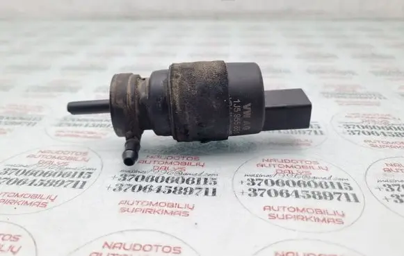 Audi A6 S6 C6 4F Windscreen/windshield washer pump 1J5955651