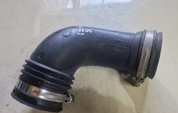 Renault Scenic II - Grand scenic II Air intake hose/pipe 8200201614