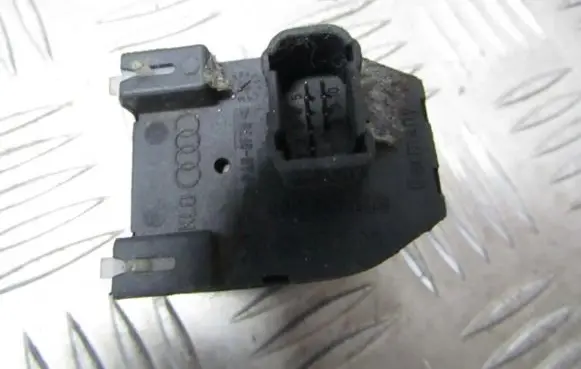 Renault Laguna I Turbo solenoid valve 7700861642