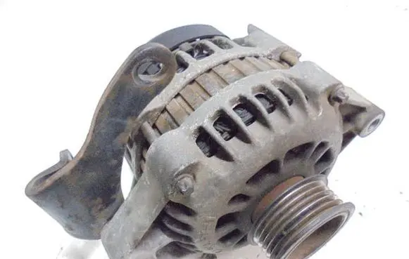 Opel Astra G Generator/alternator 9158187