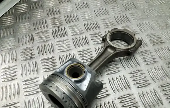 Audi A3 S3 A3 Sportback 8P Piston with connecting rod 090607203G