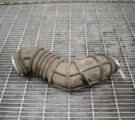 Ford Transit Air intake hose/pipe 2C119C623AD
