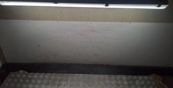 Tesla Model Y Sill 184552200A