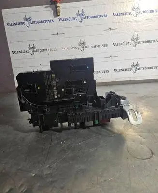 Mercedes-Benz E W212 BSM Control unit 5DK01102346