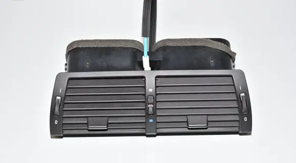 BMW X5 E53 Dash center air vent grill 8402221