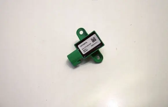 Suzuki SX4 S-Cross Airbag deployment crash/impact sensor 3893061M10