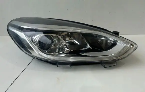 Ford Fiesta Headlight/headlamp H1BB13W029CF