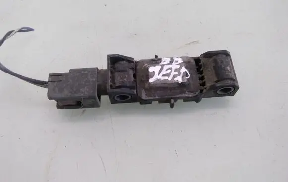 Jeep Grand Cherokee (WK) Airbag deployment crash/impact sensor 04896173AA