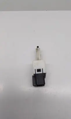Honda CR-V Brake pedal sensor switch M28988
