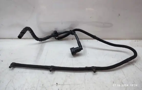 Fuel return line/hose