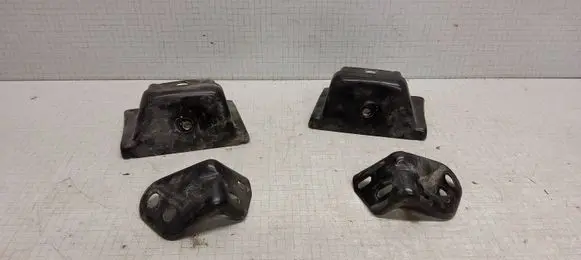 Volkswagen Transporter - Caravelle T5 Radiator support slam panel bracket 7H0805732 7H0805731 7H0805178