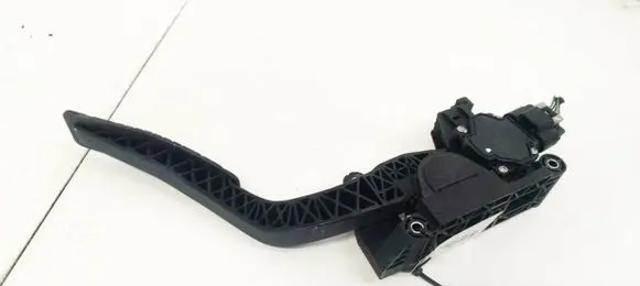 Chevrolet Captiva Accelerator throttle pedal 96625893