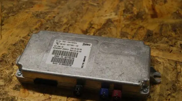 BMW X5 E70 Camera control unit module 9277951 16129510
