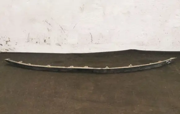 Toyota Yaris Front bumper lip 