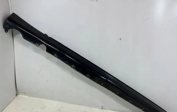 Mercedes-Benz S W140 Front sill (body part) 1406900940