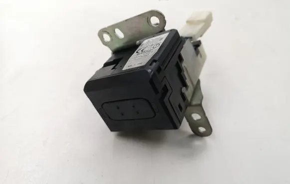 Toyota Corolla Verso AR10 Ignition key card reader 626399000