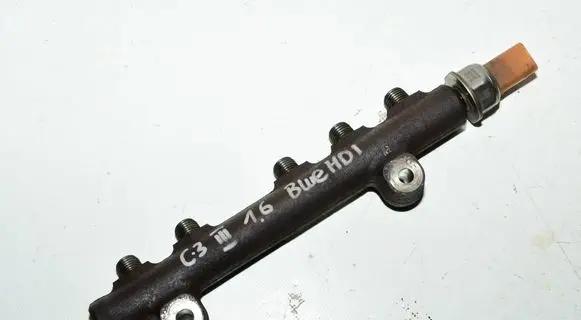 Citroen C3 Fuel main line pipe 9824940080 9676643880