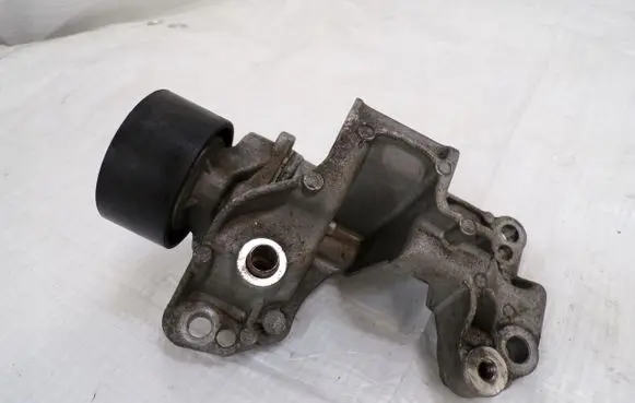 Opel Crossland X Timing belt tensioner 9675874680