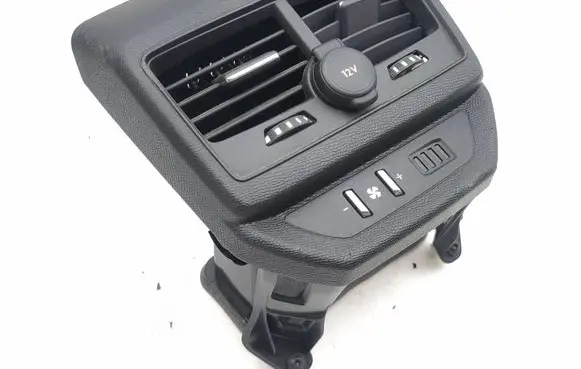 Peugeot 5008 II Rear air vent grill 9686453677 9822330880