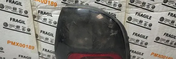 Renault Scenic I Rear/tail lights 7700831730