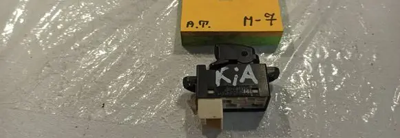 KIA Magentis Electric window control switch 9358038000
