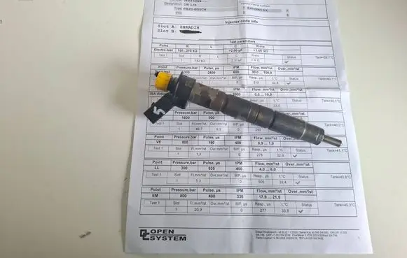 BMW 5 F10 F11 Fuel injector 7805428 00715 0445116