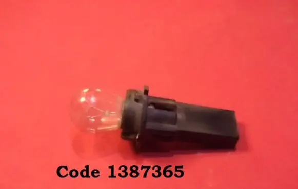 BMW 7 E38 Tail light bulb cover holder 1387365