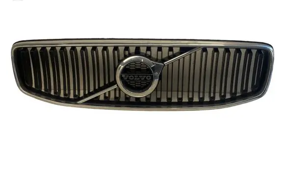 Volvo XC60 Front bumper upper radiator grill 31383515
