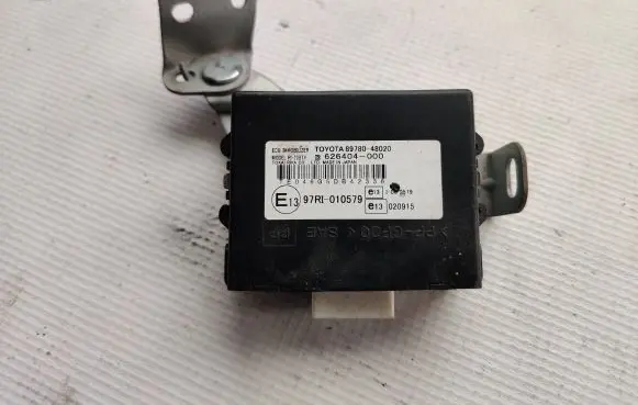 Lexus RX 300 Immobilizer control unit/module 8978048020 97RI010579 626404000