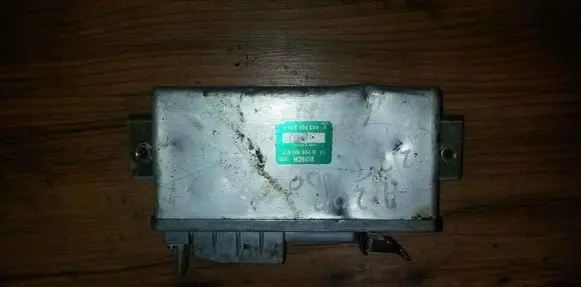 Audi 100 200 5000 C3 ABS control unit/module 0265100017 443907379a