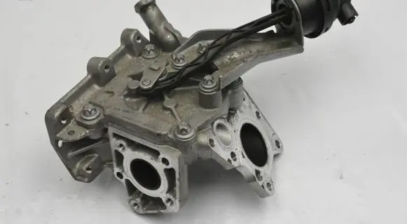 Mercedes-Benz C W204 Electric throttle body valve A6511420067