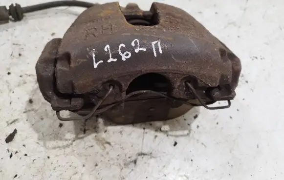 Volvo V50 Front brake caliper