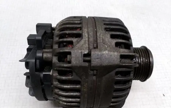 Volvo S60 Generator/alternator 9459092 0124515054