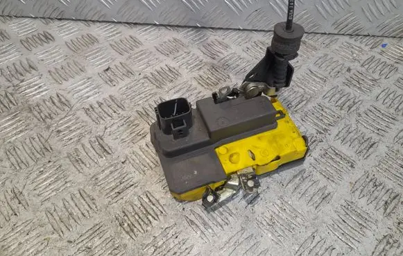 Volvo XC90 Front door lock
