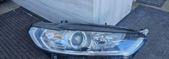 Ford Mondeo MK V Headlight/headlamp
