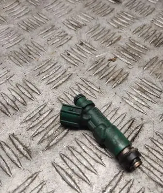 Toyota Prius (XW20) Fuel injector 2325021020
